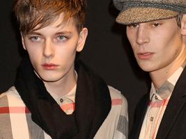    (Christopher Bailey) ,     Burberry