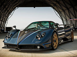 Zonda Cinque Tricolore   Pagani    (Geneva Motor Show 2010)   (Switzerland) 