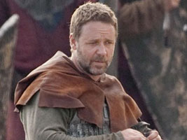   (Russell Crowe)     (Ridley Scott)   (Robin Hood)