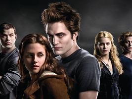   (Twilight),   (New Moon)    (Robert Pattinson)    (Kristen Stewart)