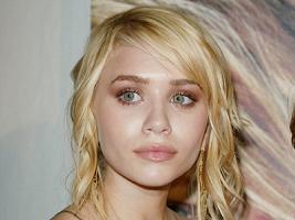   (Ashley Olsen)