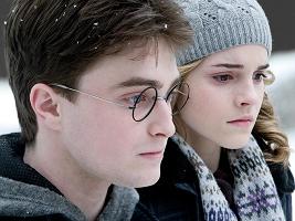   (Daniel Radcliffe)    (Emma Watson)      - (Harry Potter and the Half-Blood Prince)