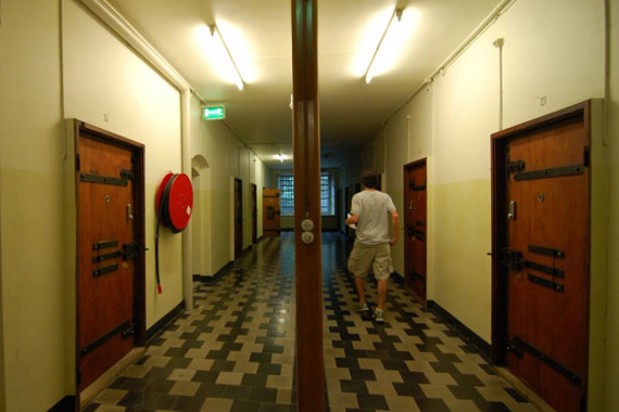 Тюремная гостиница «Jailhotel Lowengraben»